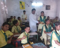 Fruits and Sweets Distribution in 14 Oct 2015