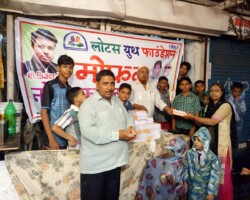 Notebook Distribution at Prem Nagar in Dharavi - 17 July 2017